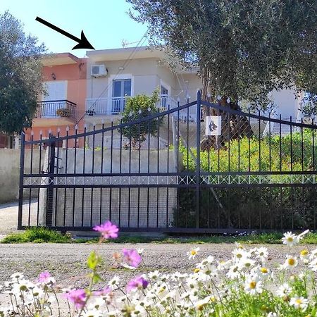 Spiros - Full Renovated House 2022 Daire Mármaron Dış mekan fotoğraf